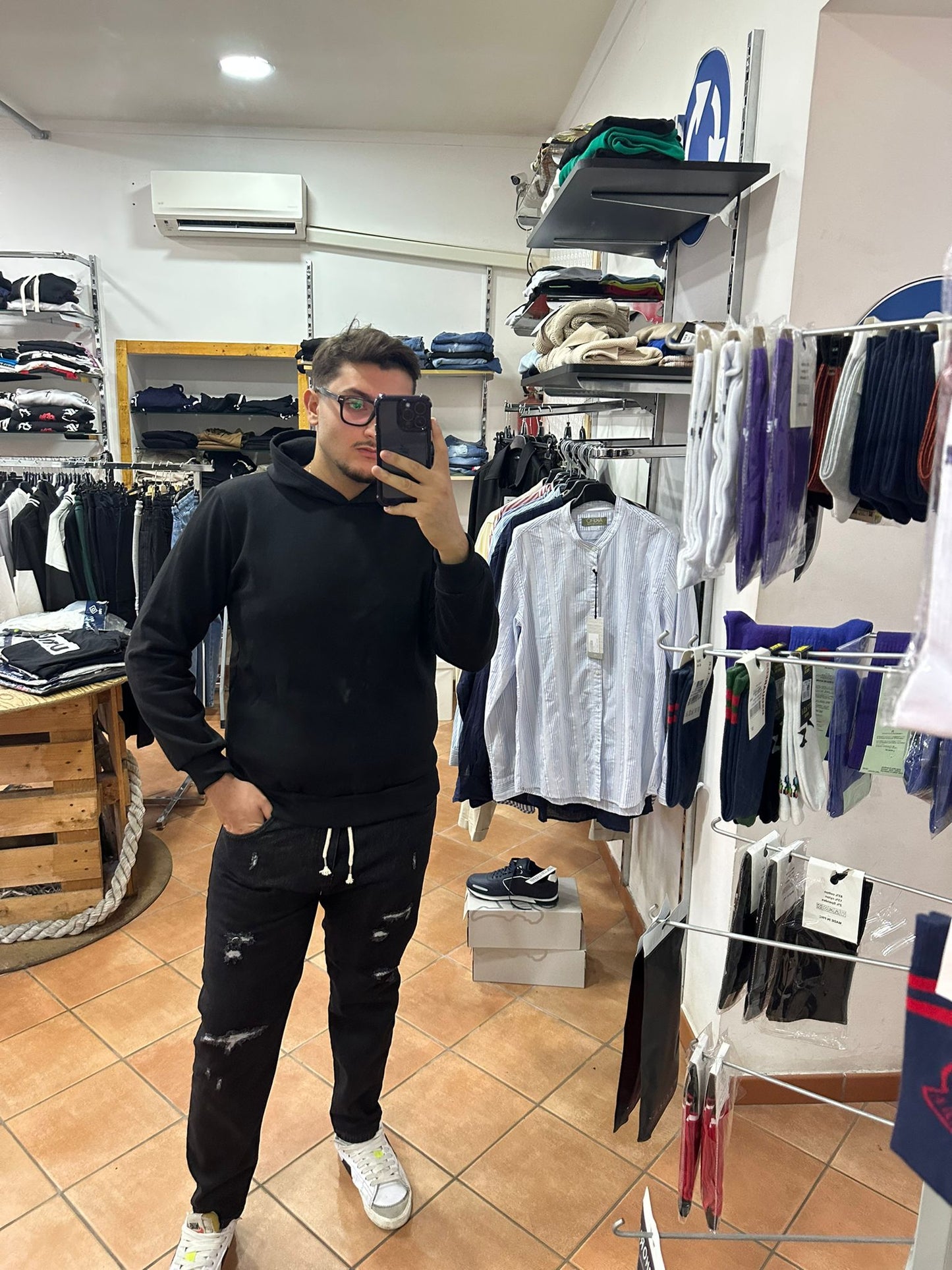 JEANS CON ELASTICO ART ROBLAK