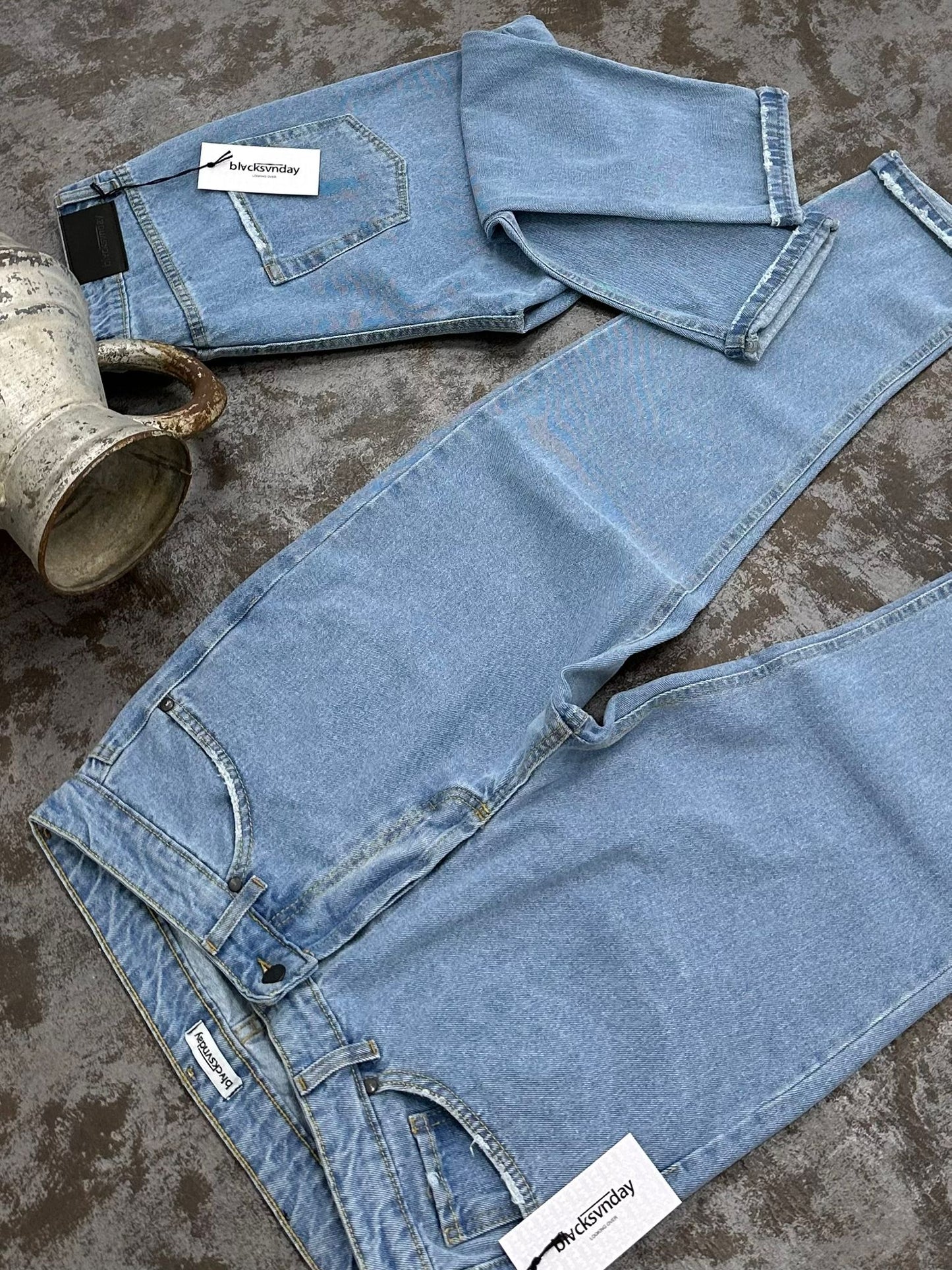 JEANS GV68