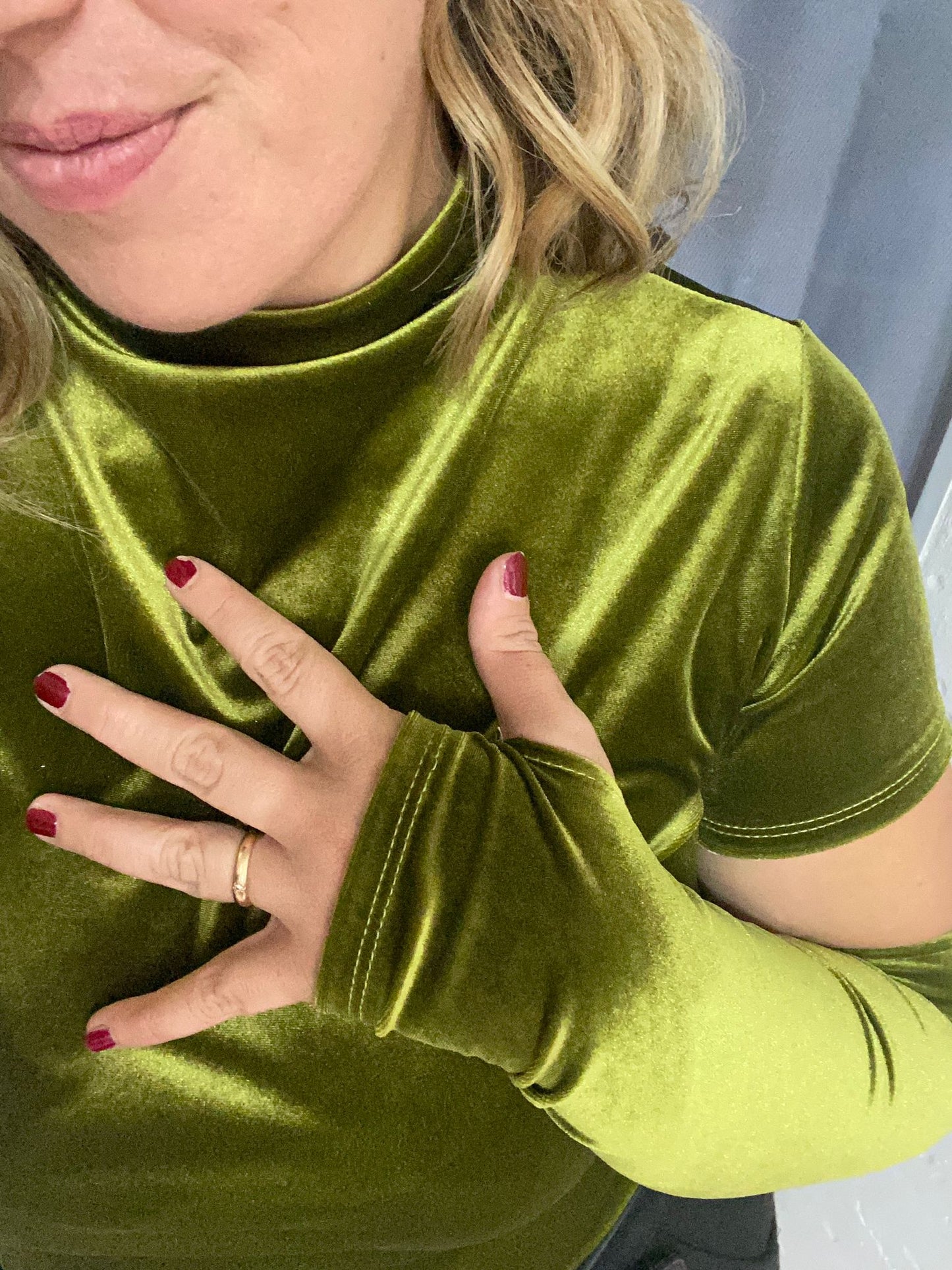 MAGLIA MANICOTTO IN CINIGLIA