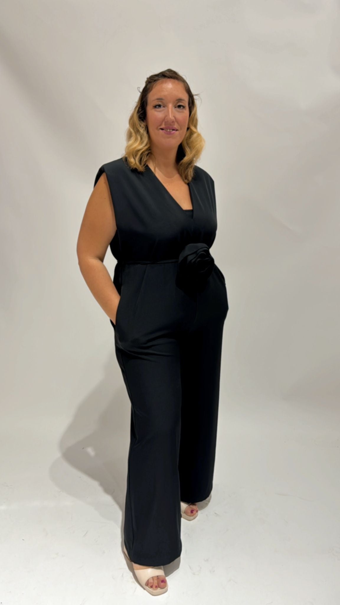 TUTONE CON CINTURA ROSES